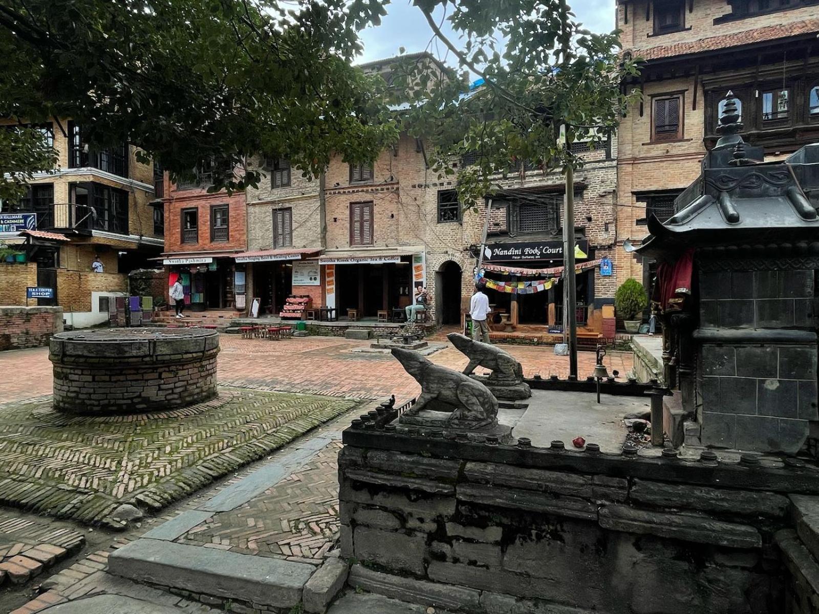 Patan Square - 2 Km From Patan Durbar Square Hotell Exteriör bild