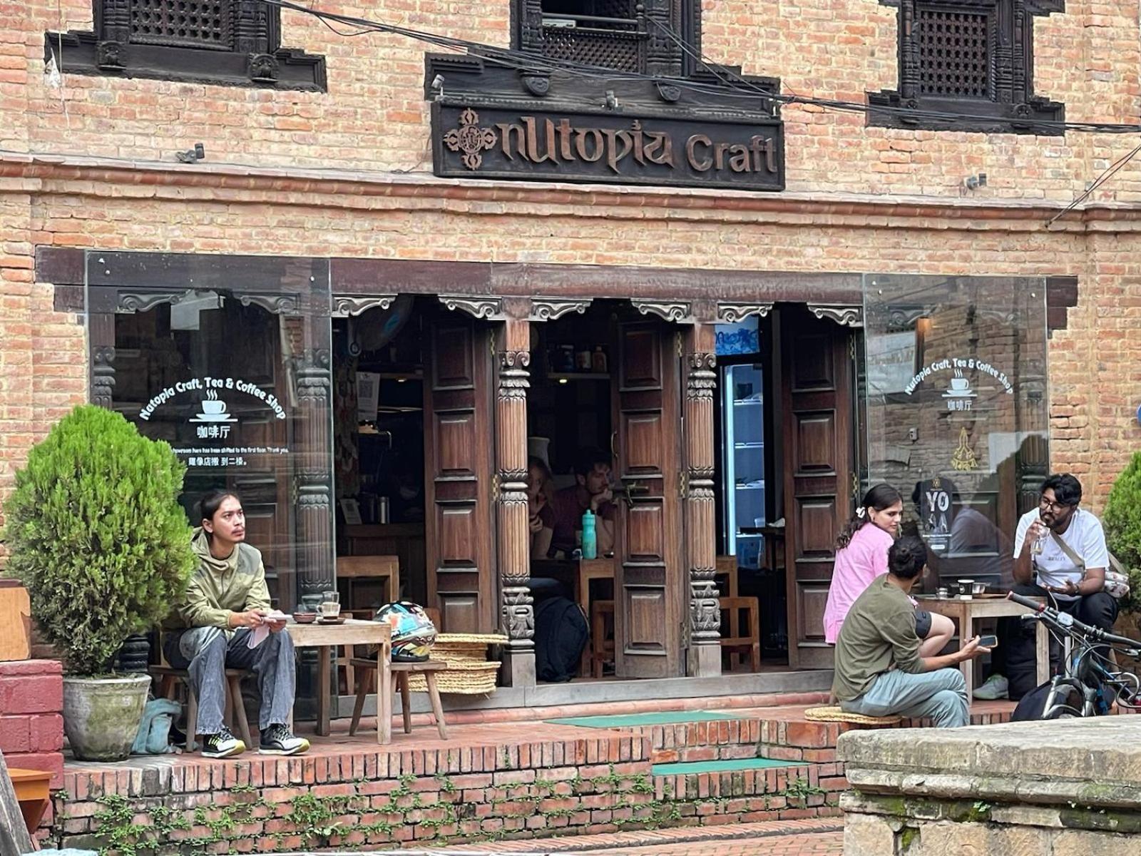 Patan Square - 2 Km From Patan Durbar Square Hotell Exteriör bild